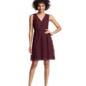 Ann Taylor LOFT Lace Dress Women 14 Sleeveless‎ Party Cocktail Burgundy Zip Back